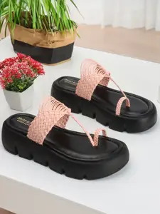 madam glorious Women Block Heel Sandals