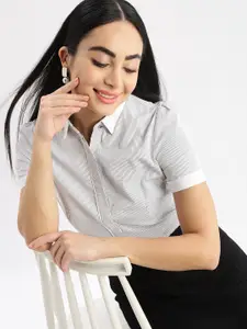 SHOWOFF Women Standard Slim Fit Opaque Casual Shirt