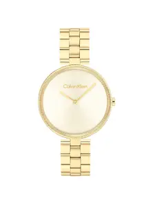 Calvin Klein Women Bracelet Style Straps Analogue Watch 25100014