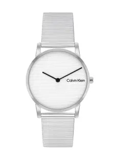 Calvin Klein Women Bracelet Style Straps Analogue Watch 25100033