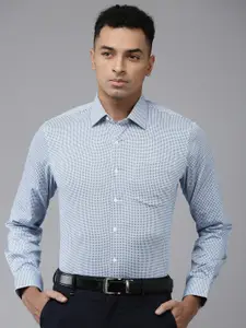 Van Heusen Slim Fit Micro Ditsy Printed Pure Cotton Formal Shirt