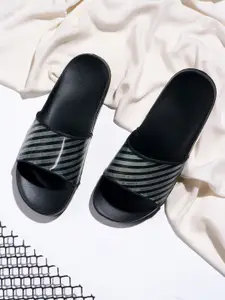 Sparx Men Striped Sliders