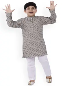 BAESD Boys Floral Embroidered Mandarin Collar Regular Sequinned Straight Kurta & Trousers