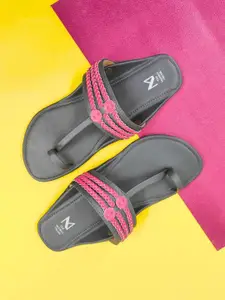 THE MADRAS TRUNK Women One Toe Flats With Ethnic - Embellished