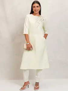 Vishudh Off White Round Neck Thread Work Panelled A-Line Kurta