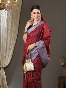 Saree mall Zari Woven Checked Taant Saree