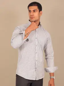 BLUEBIRD Men Micro Checks Spread Collar Comfort Opaque Formal Shirt