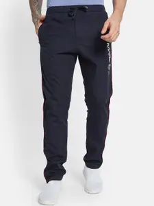 Octave Men Solid Regular Fit Mid Rise Regular Track Pants