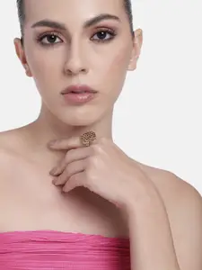 Estele Women Gold Plated Round Textured Finger Ring