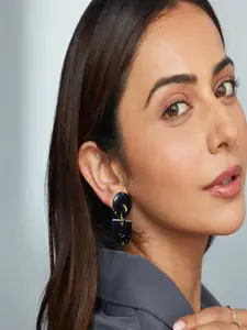 AccessHer Geometric Studs Earrings