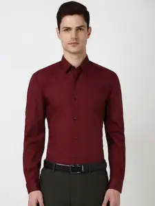 Peter England  Men Cotton Solid Opaque Formal Shirt