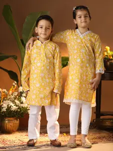 VASTRAMAY Boys Floral Printed Mandarin Collar Pure Cotton Straight Kurta With Pyjamas