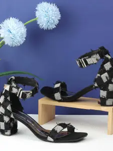 Mochi Printed Block Sandals