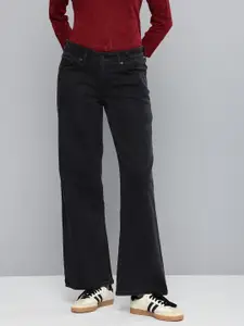 Levis Women Loose Fit Low-Rise Light Fade Stretchable Jeans