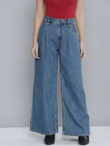 Levis Women Pure Cotton Baggy Wide Leg High Rise Light Fade Pleated Jeans