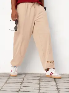 Kook N Keech Men Solid Typo Baggy Fit Joggers