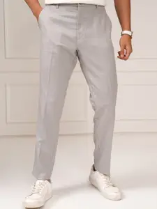 HIGHLANDER Men Checked Mid-Rise Formal Trousers