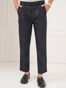HIGHLANDER Men Slim Fit Pleated Trousers