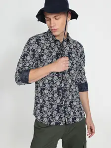 Flying Machine Men Slim Fit Floral Opaque Printed Casual Shirt