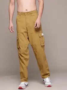 The Roadster Lifestyle Co. Men Pure Cotton Cargos Trousers