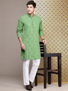 House of Pataudi Ethnic Motifs Embroidered Chikankari pure cotton Jashn kurta paired with pyjama trousers