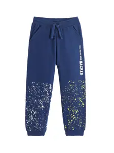 Honeyhap Boys Printed Pure Cotton Mid-Rise  Joggers Track Pants