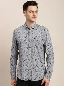 Turtle Men Floral Printed Relaxed Slim Fit Opaque Casual Shirt