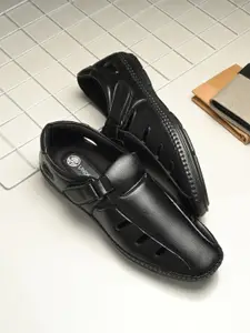 UNDERROUTE Men Casual Romen Sandals