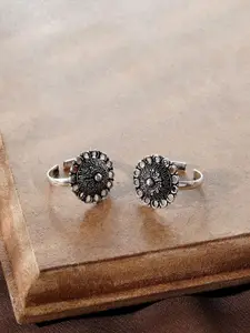 TEEJH Nishka Silver-Plated Oxidised Toe Rings
