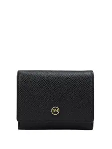 Da Milano Women Geometric Textured Leather Three Fold Wallet