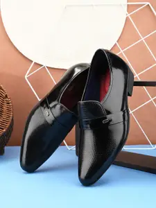 pelle albero Men Leather Textured Formal Slip On Heel Shoes