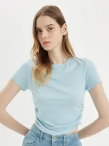 DeFacto Women Solid Crop T-shirt