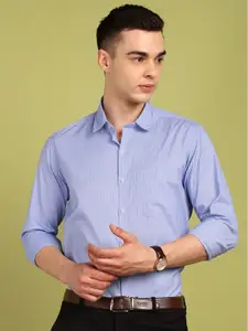 FUBAR Men Slim Fit Solid Checked Formal Shirt