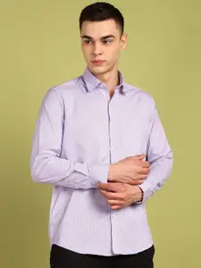 FUBAR Men Slim Fit Solid Checked Formal Shirt