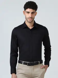 THE FORMAL CLUB Men TFC Concealed Placket & French Cuff Regular Fit Solid Formal Shirt