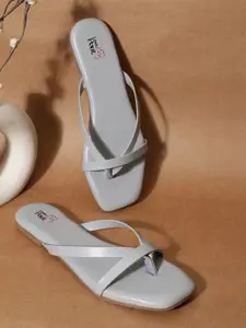 LOUD POUT Women Open Toe Flats