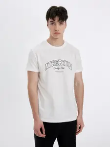 DeFacto Men Printed Round Neck Cotton T-Shirt