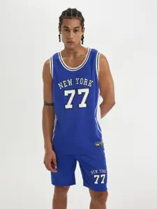 DeFacto Men Typography Graphic Printed Round Neck Polyester T-Shirt