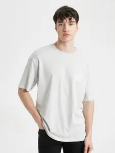 DeFacto Men Solid Round Neck Cotton T-Shirt