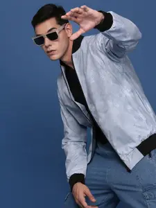 SHOWOFF Men Colourblocked Windcheater Bomber Jacket