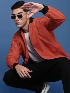 SHOWOFF Men Graphic Printed Windcheater Padded Jacket