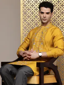 House of Pataudi Jashn Indie Floral Embroidered Sequined Zari Work Kurta With Trousers