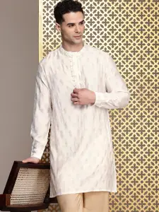 House of Pataudi Floral Printed Regular Jashn Kurta with Trousers