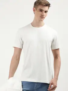 Calvin Klein Jeans Men Solid Round Neck Cotton Tshirt