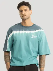 Snitch Men Tie and Dye Cotton Oversized T-shirt
