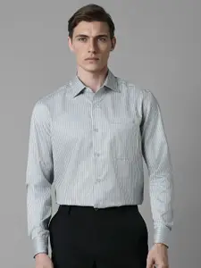Louis Philippe Men Spread Collar Striped Cotton Formal Shirt