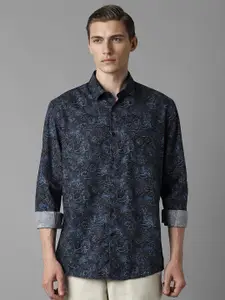 Louis Philippe Sport Men Slim Fit Floral Opaque Printed Casual Shirt