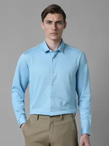 Louis Philippe Sport Men Slim Fit Opaque Casual Shirt
