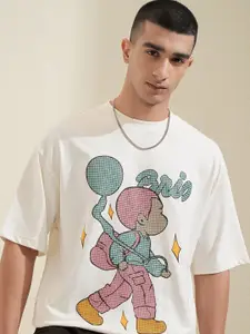 HIGHLANDER Men Printed Drop-Shoulder Sleeves Applique T-shirt