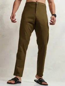 HIGHLANDER Men Solid Elasticated Soft Trouser